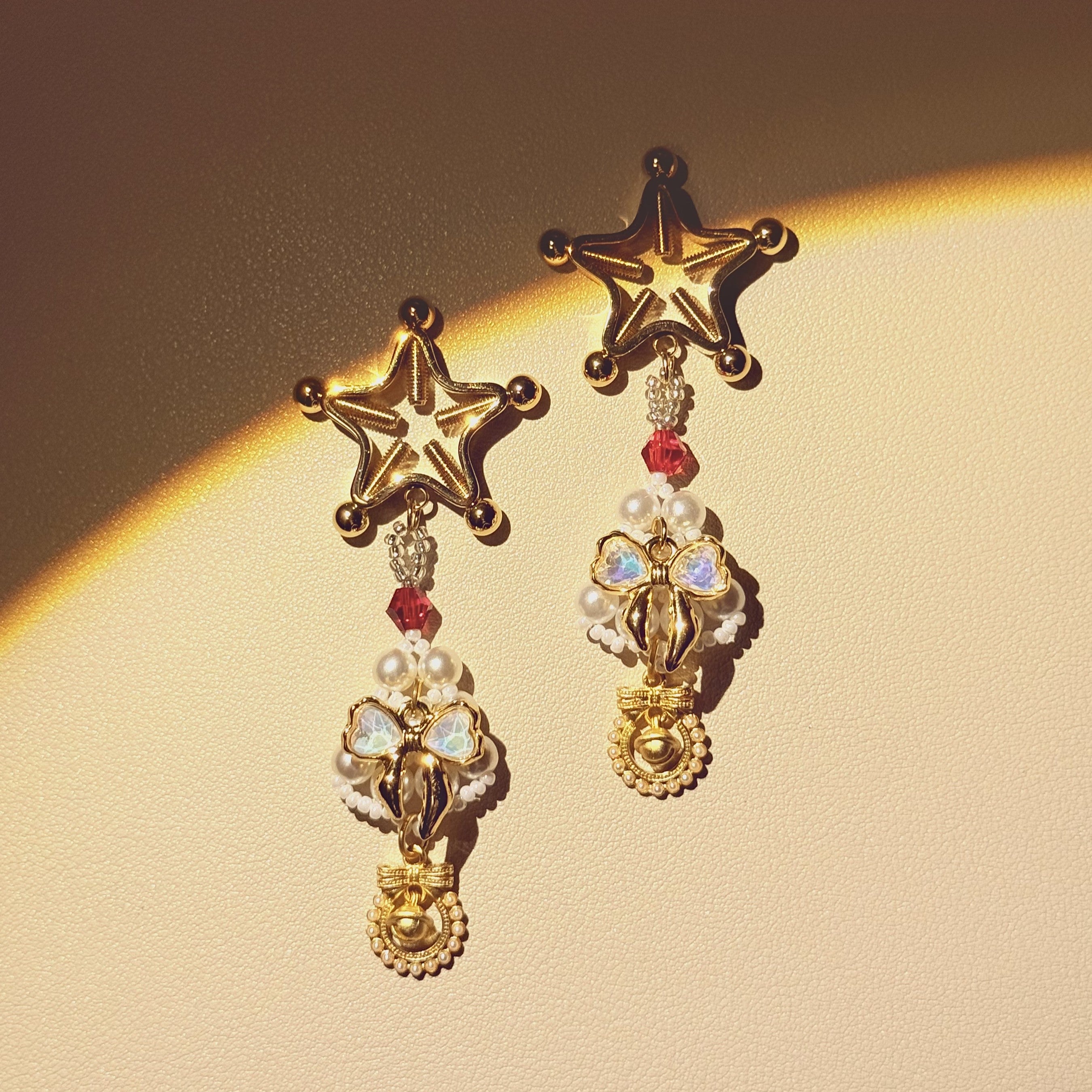Stellar Pearl Edition™ Intimate Accessories | 18K Gold Star Nipple Clamps with Pearls for Elegant Sensory Play